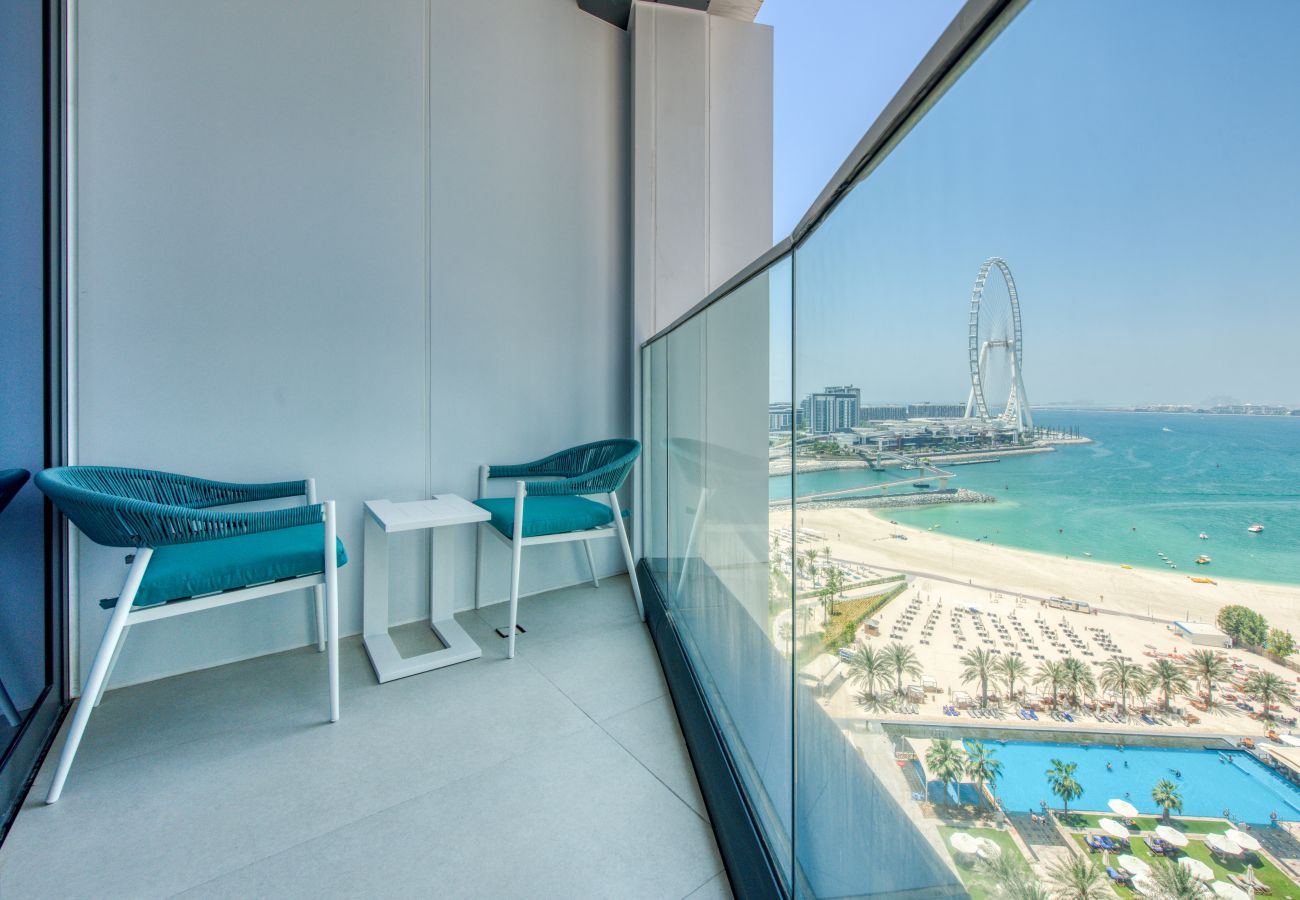 Apartment in Dubai - Luxury Sea View 3BR + Maid Apt. at the Address JBR