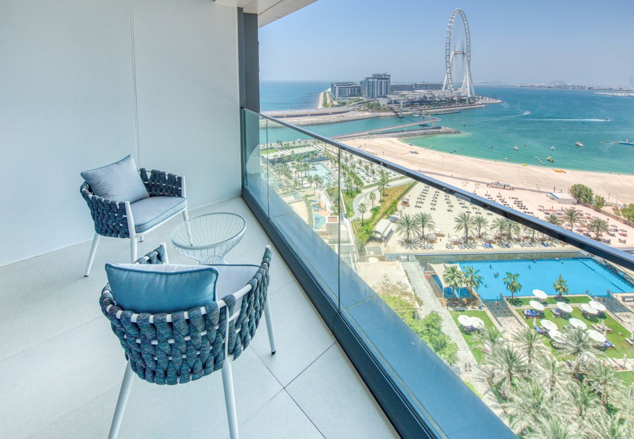 Apartment in Dubai - Luxury Sea View 3BR + Maid Apt. at the Address JBR