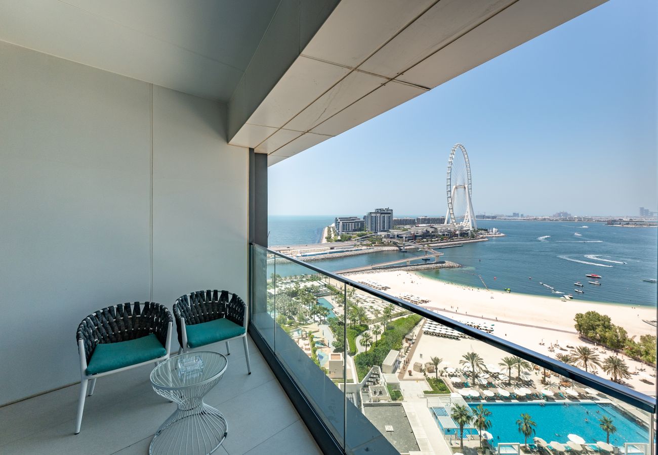 Apartment in Dubai - Luxury Sea View 3BR + Maid Apt. at the Address JBR