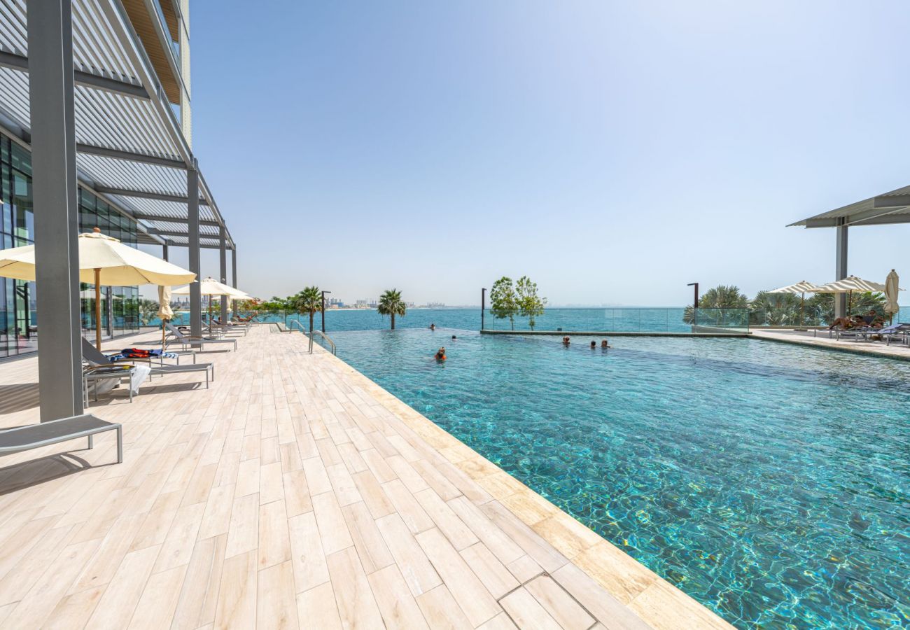 Apartment in Dubai - Luxury Living on Bluewaters Dubai
