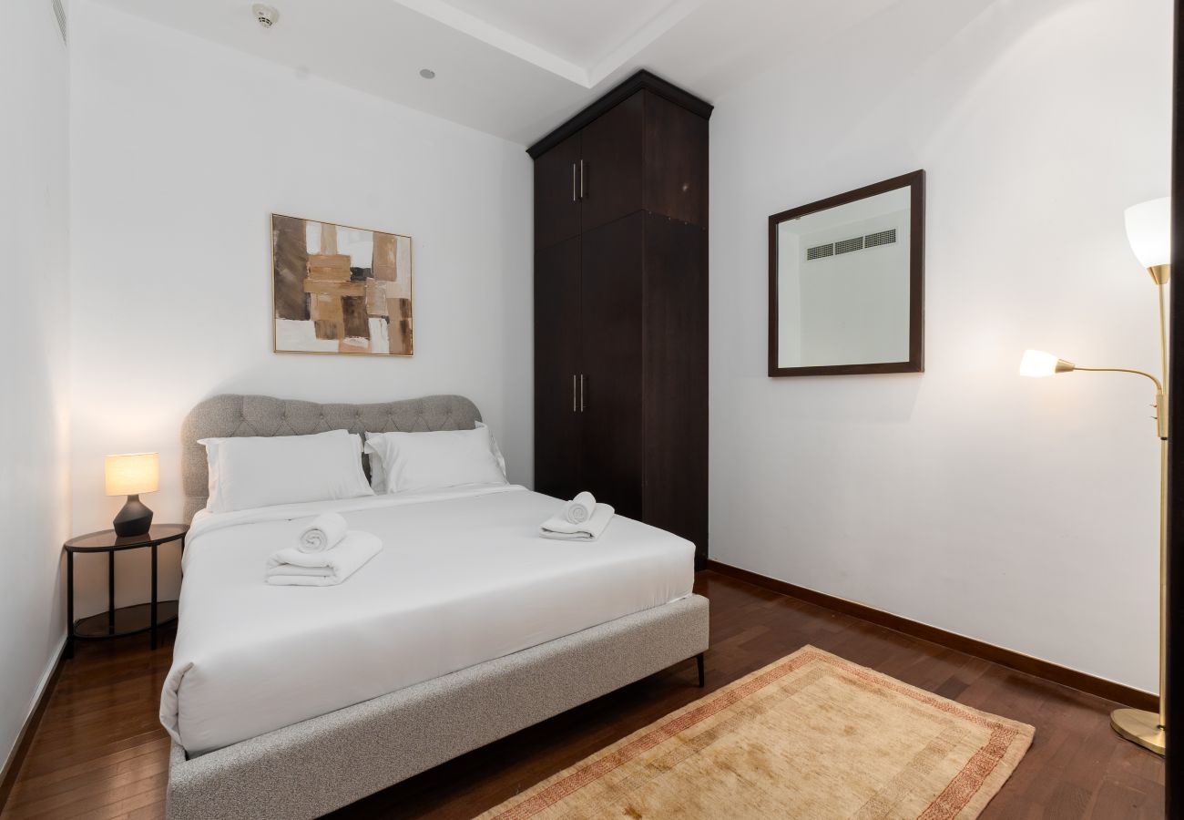 Apartment in Dubai - Waterfront Sea View Apt w/ Wow Factor on The Palm