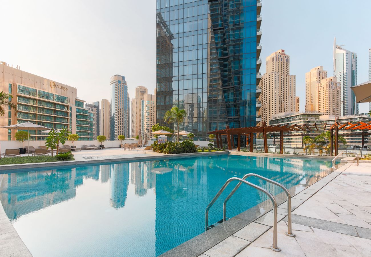 Apartment in Dubai - Big, Bright, Luxury Marina View Apt near Beach