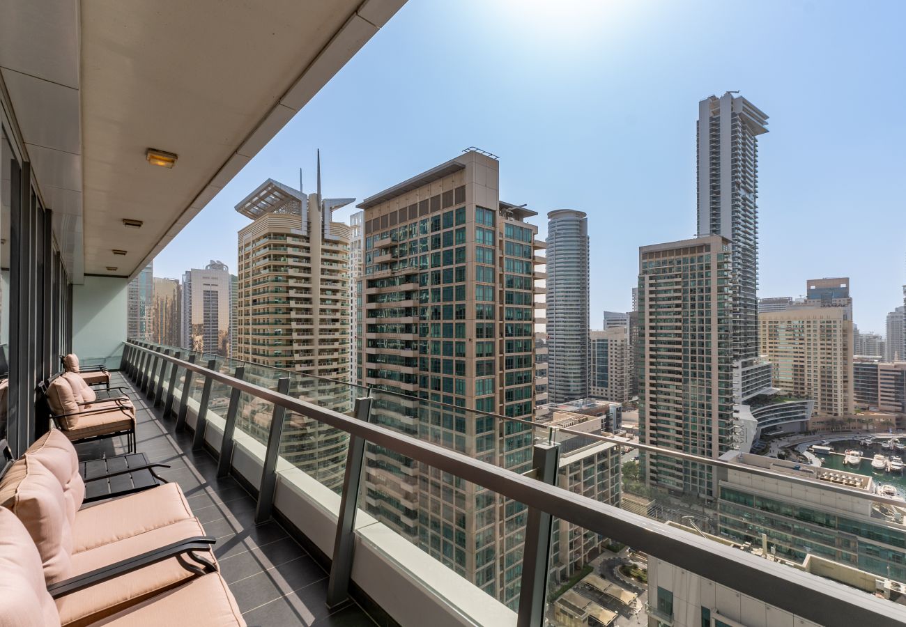 Apartment in Dubai - Big, Bright, Luxury Marina View Apt near Beach