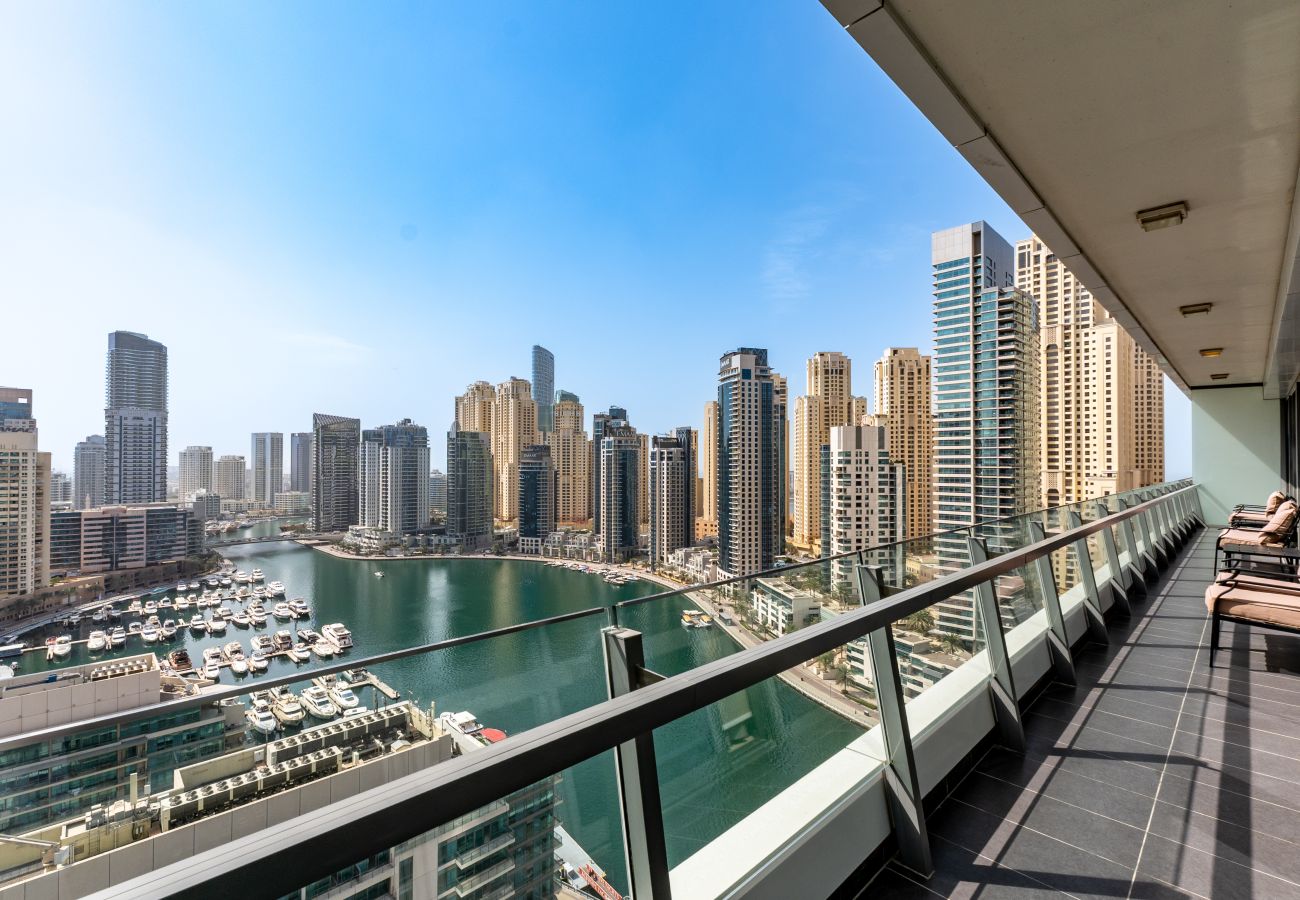 Apartment in Dubai - Big, Bright, Luxury Marina View Apt near Beach