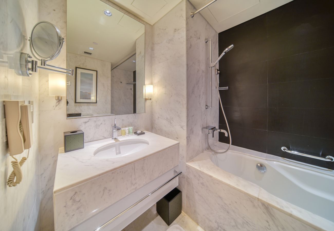Studio in Dubai - Studio in The Address Dubai Mall