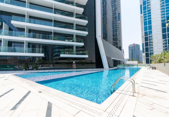 Apartment in Dubai - Exclusively Designed 1BR w/ Dubai Canal View 