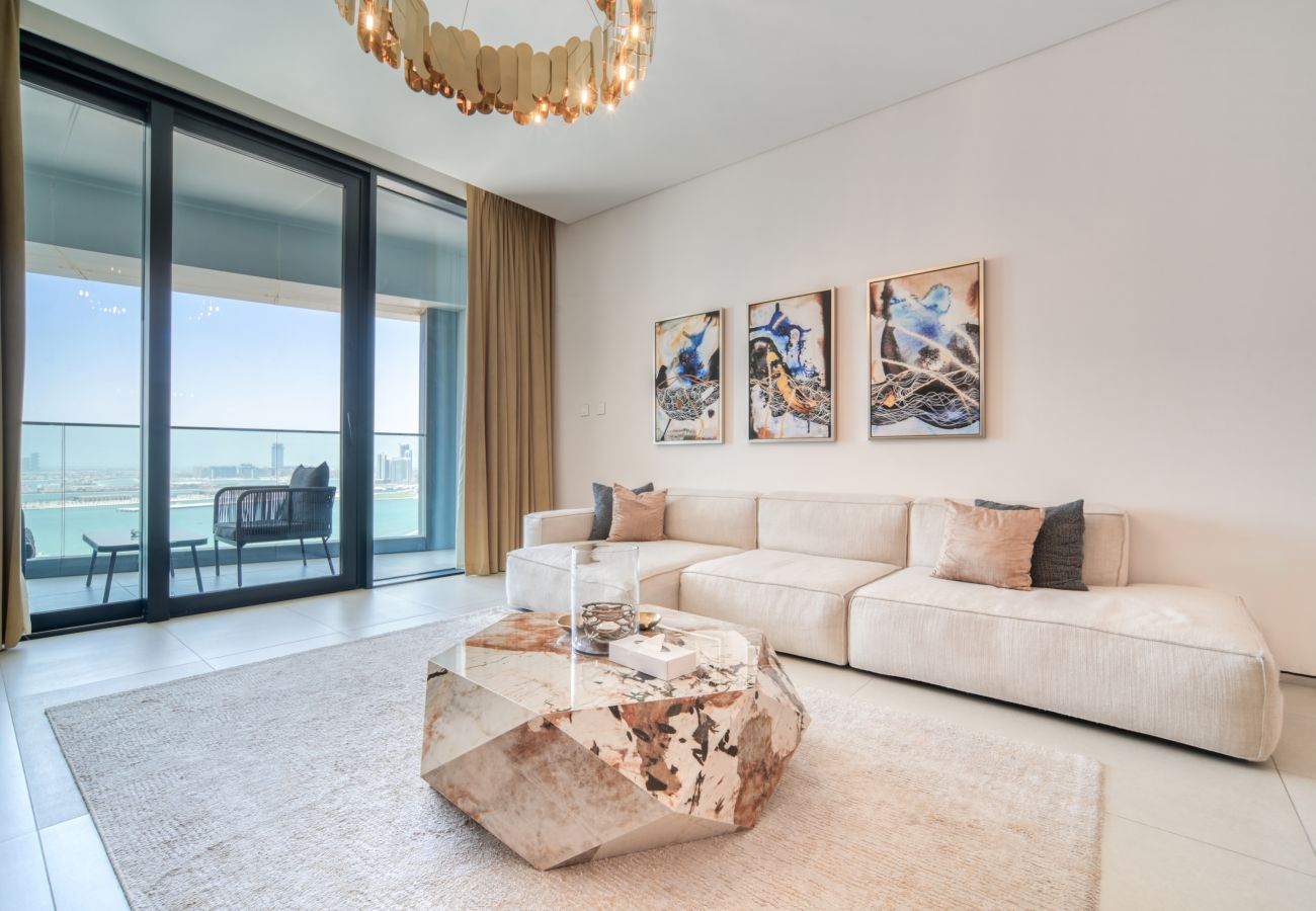 Apartment in Dubai - Serene Beachfront & Ain Dubai View at Address JBR