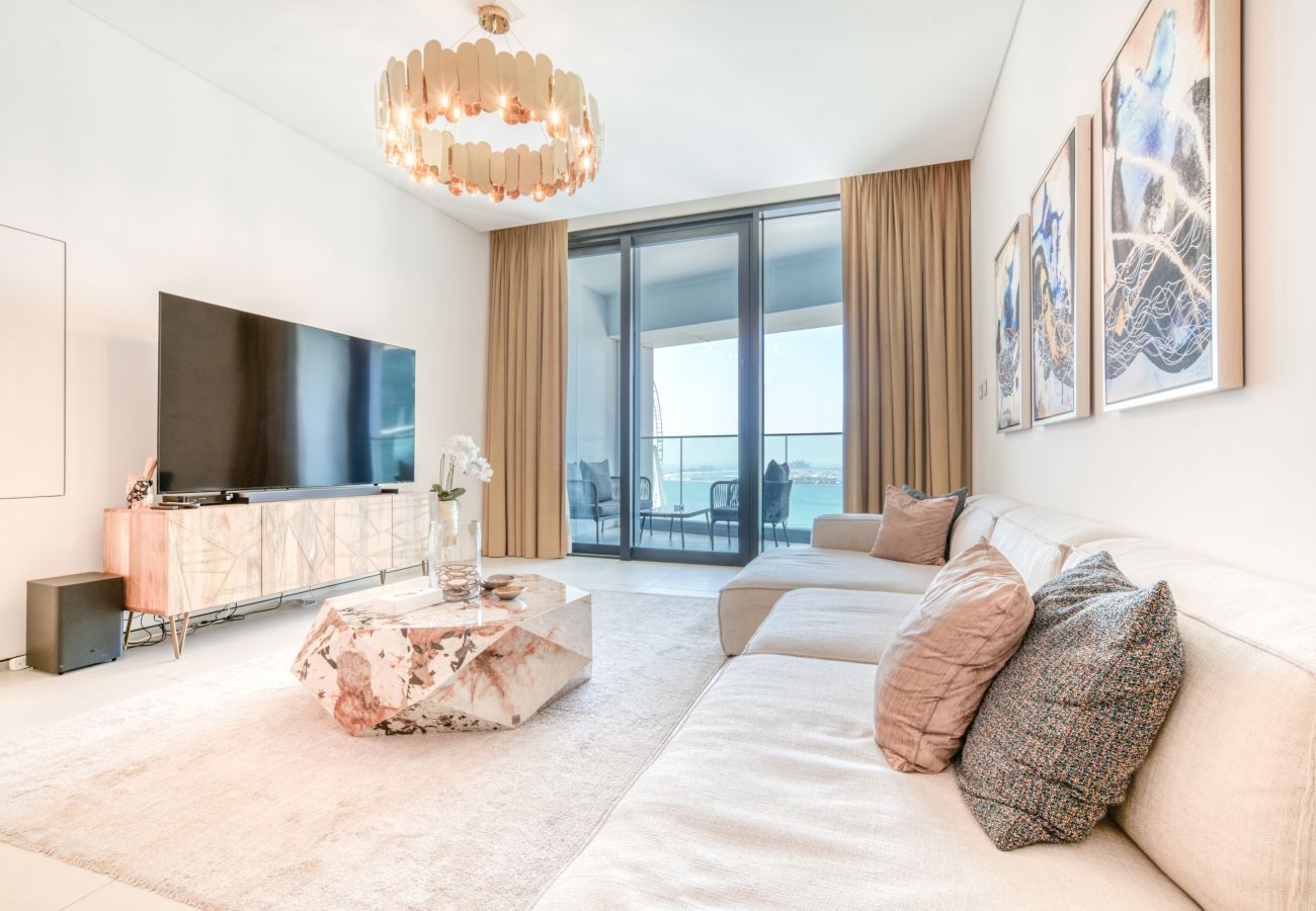 Apartment in Dubai - Serene Beachfront & Ain Dubai View at Address JBR