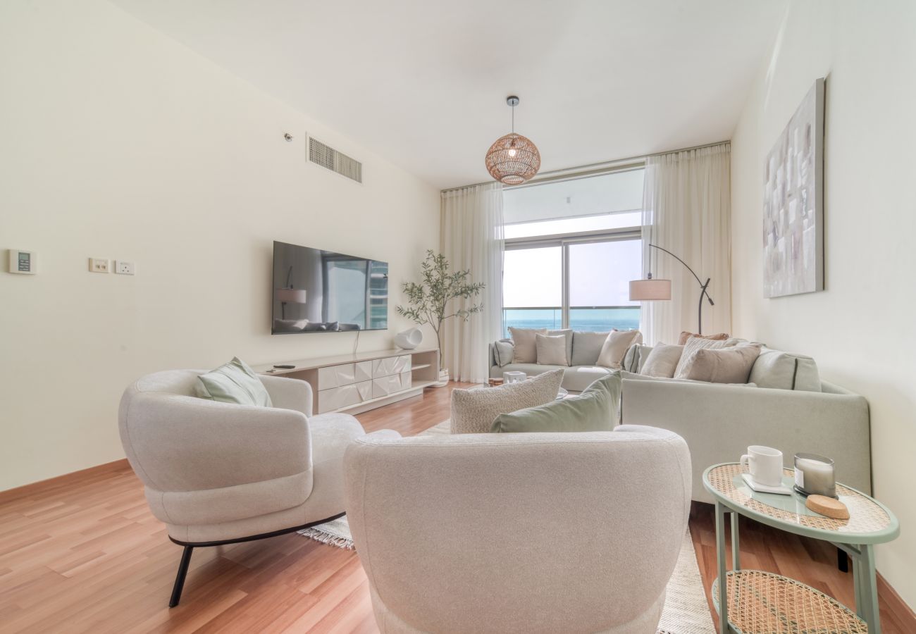 Apartment in Abu Dhabi - Beachside Bliss and Panoramic Views on Reem Island