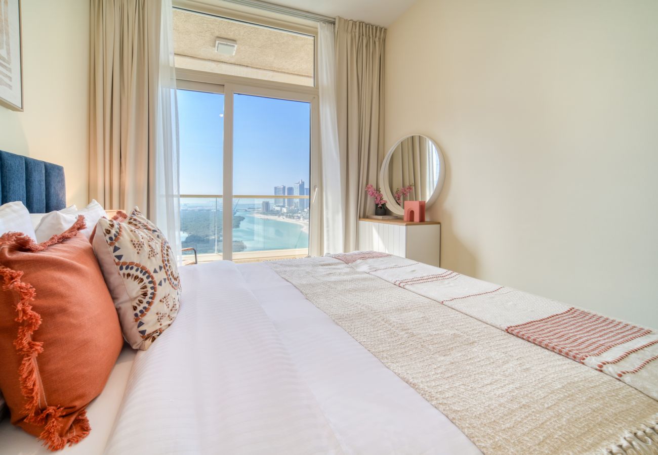 Apartment in Abu Dhabi - Reem Island Beach Escape w/ Stellar Balcony Views