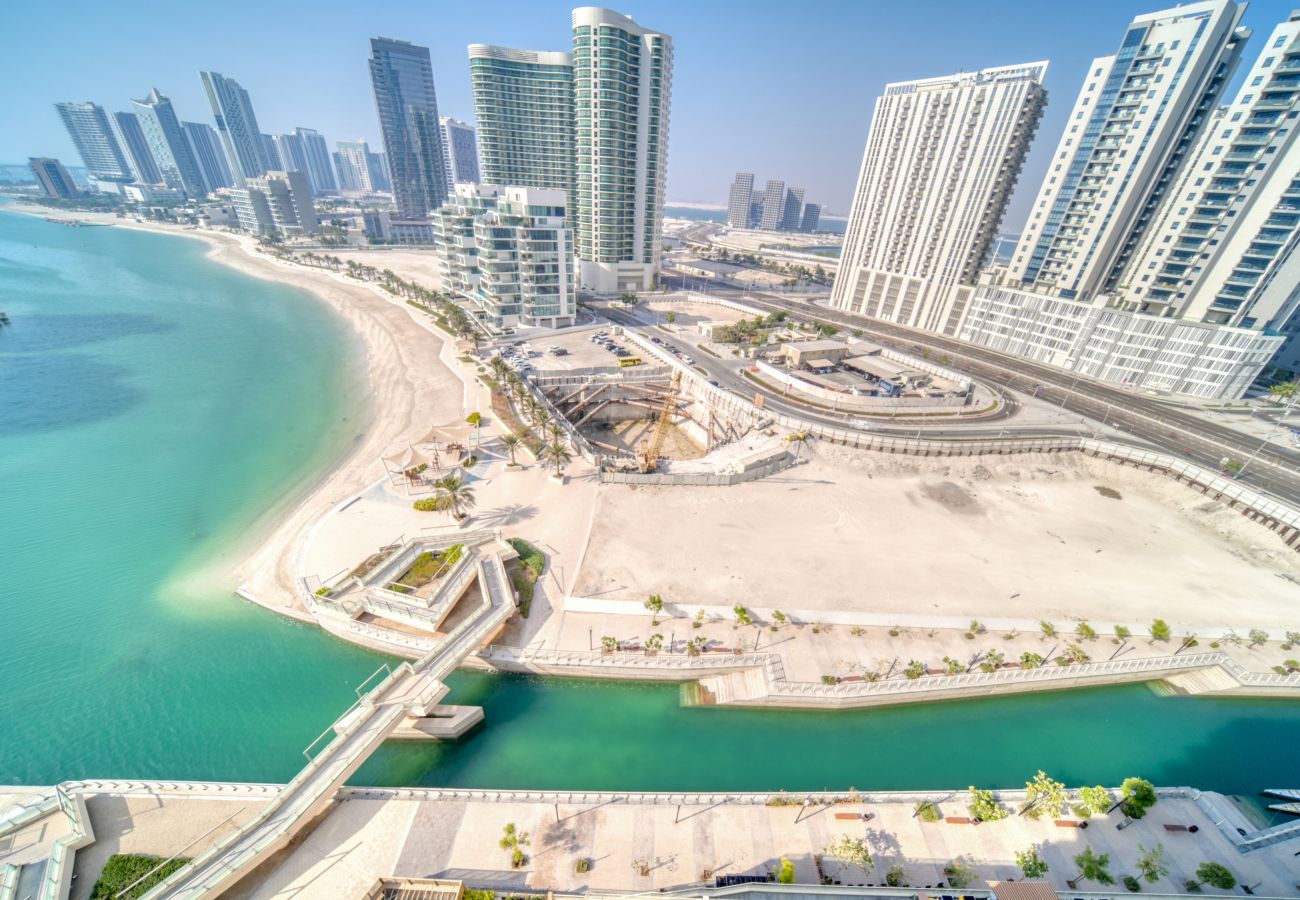 Apartment in Abu Dhabi - Reem Island Beach Escape w/ Stellar Balcony Views