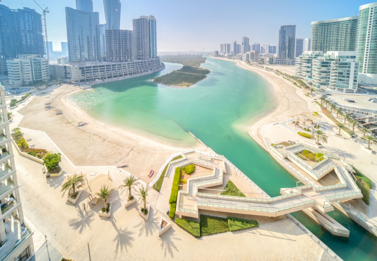 Apartment in Abu Dhabi - Reem Island Beach Escape w/ Stellar Balcony Views