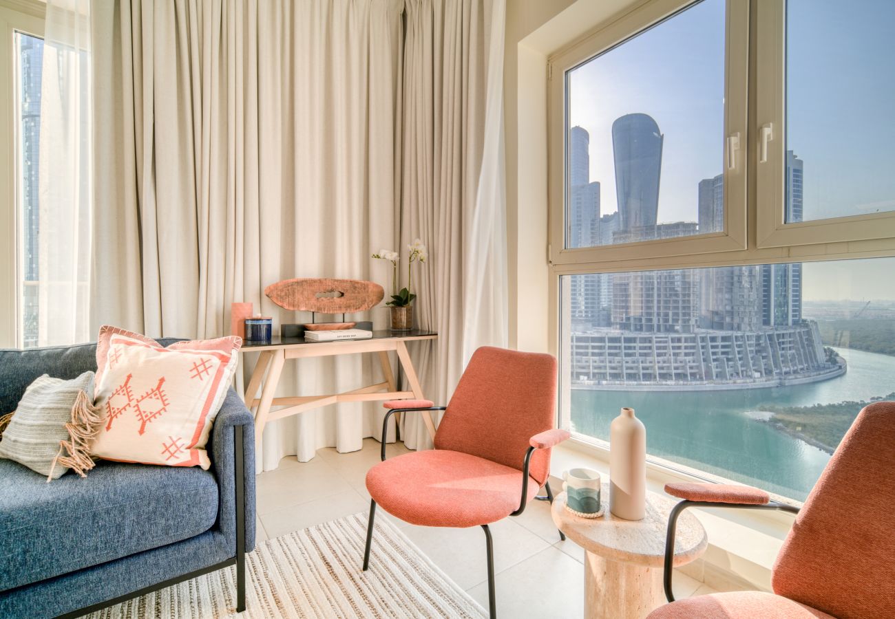 Apartment in Abu Dhabi - Reem Island Beach Escape w/ Stellar Balcony Views