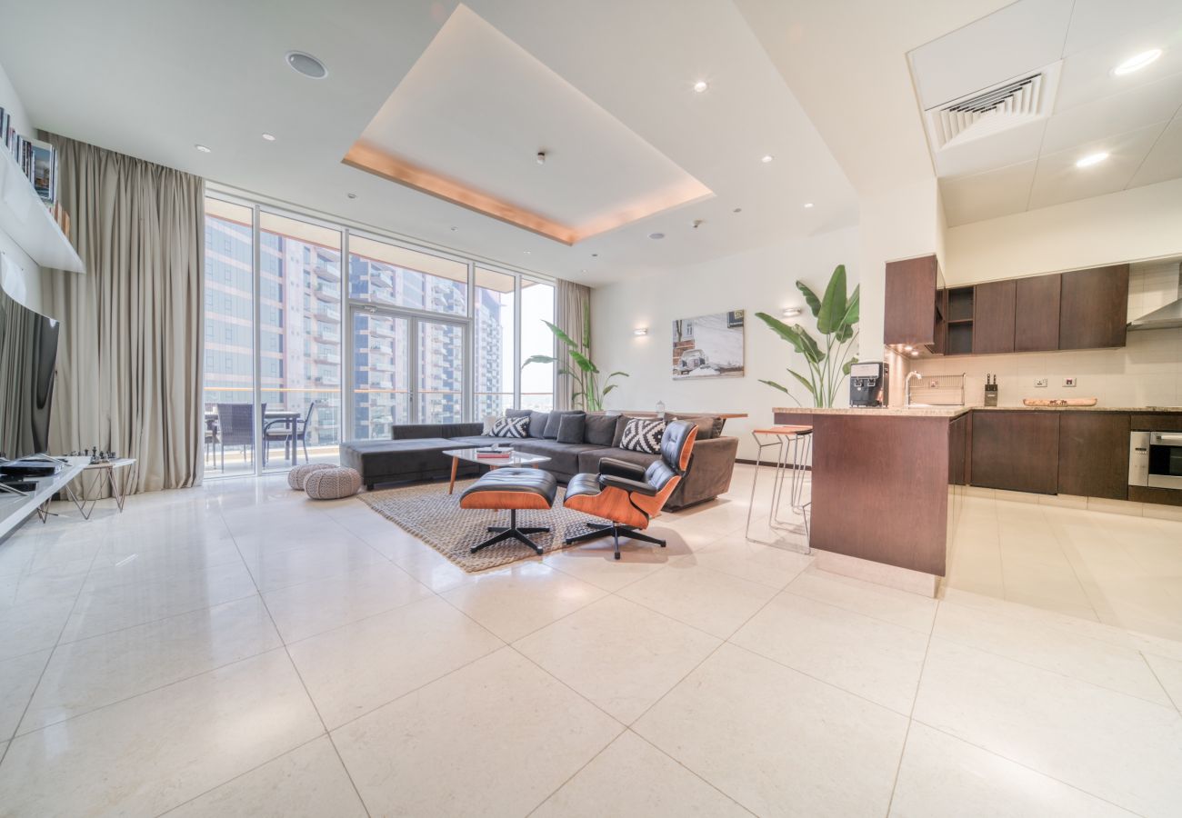 Apartment in Dubai - Grand Oasis at the Palm w/ Balcony & Beach Access