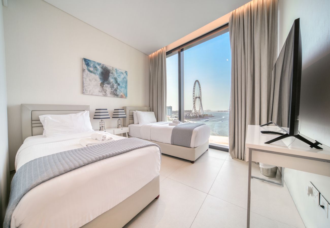 Apartment in Dubai - Modern 2BR w/ Sea View Balcony at Address JBR