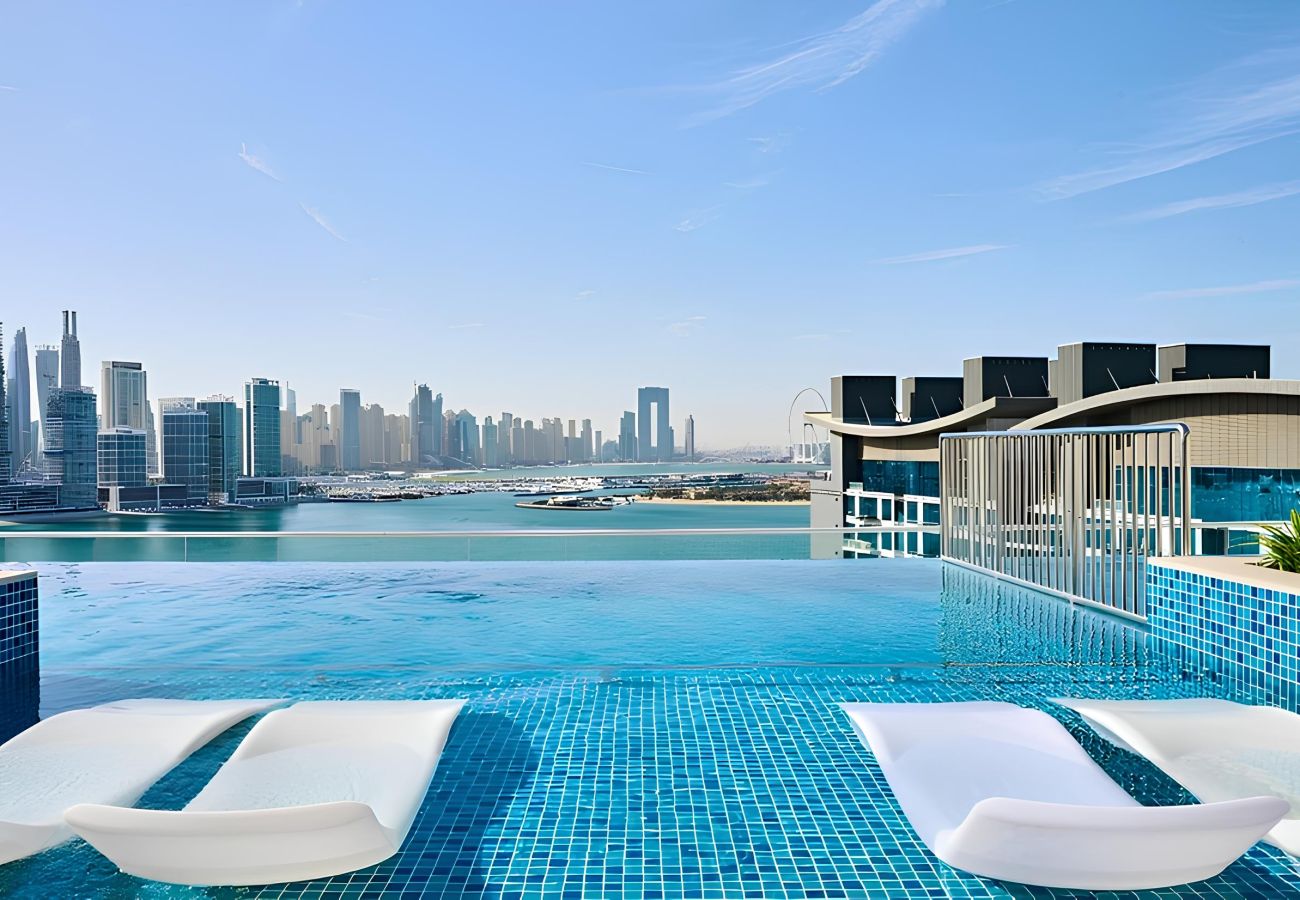 Apartment in Dubai - Prestigious 1BR Escape at The Palm