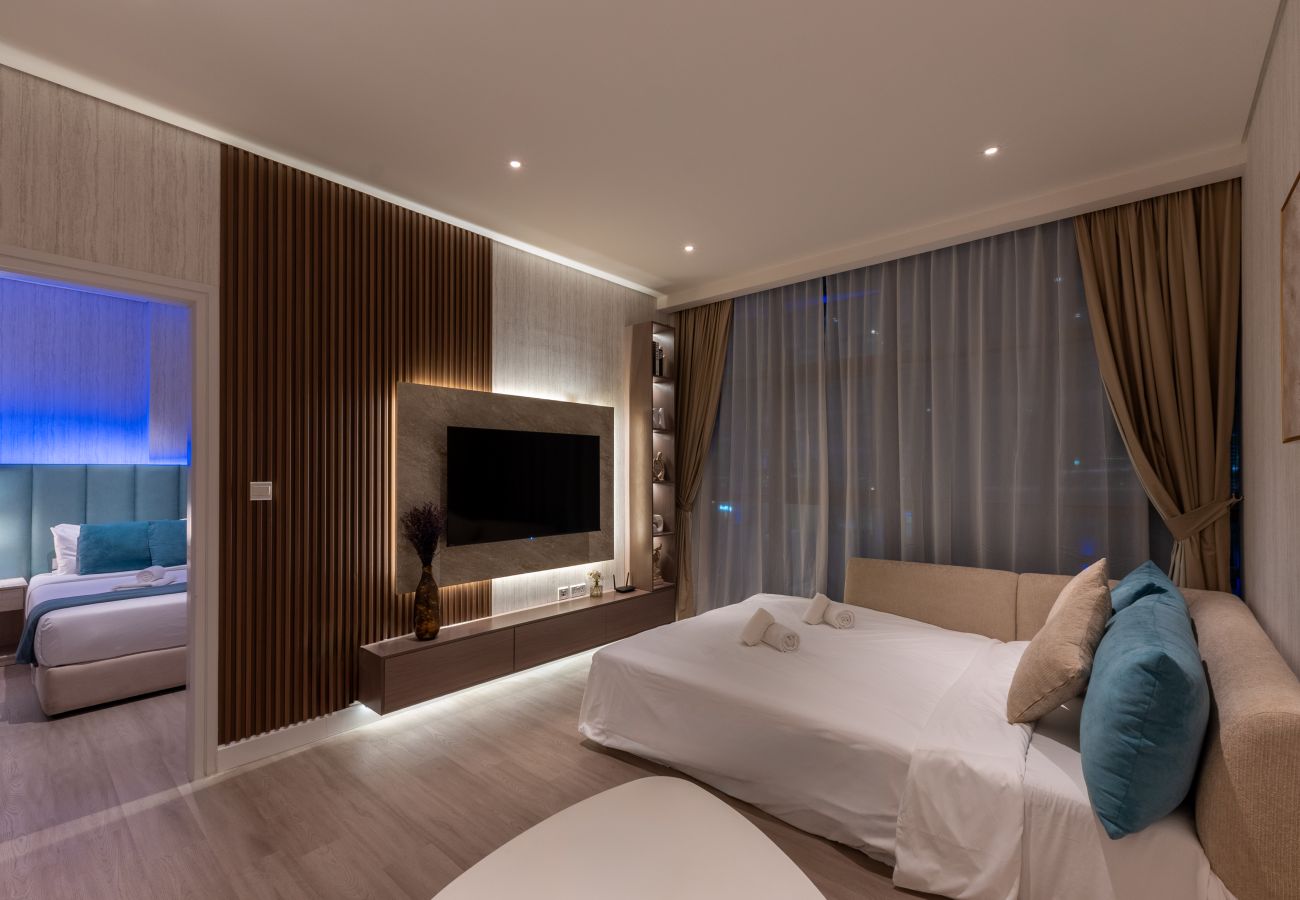 Apartment in Dubai - Prestigious 1BR Escape at The Palm