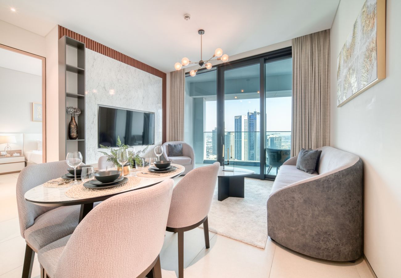 Apartment in Dubai - Ritzy Address JBR Apt w/ Scenic Balcony View