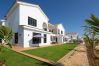 Villa in Dubai - Villa on Beach w/ Private Pool The Palm Jumeirah