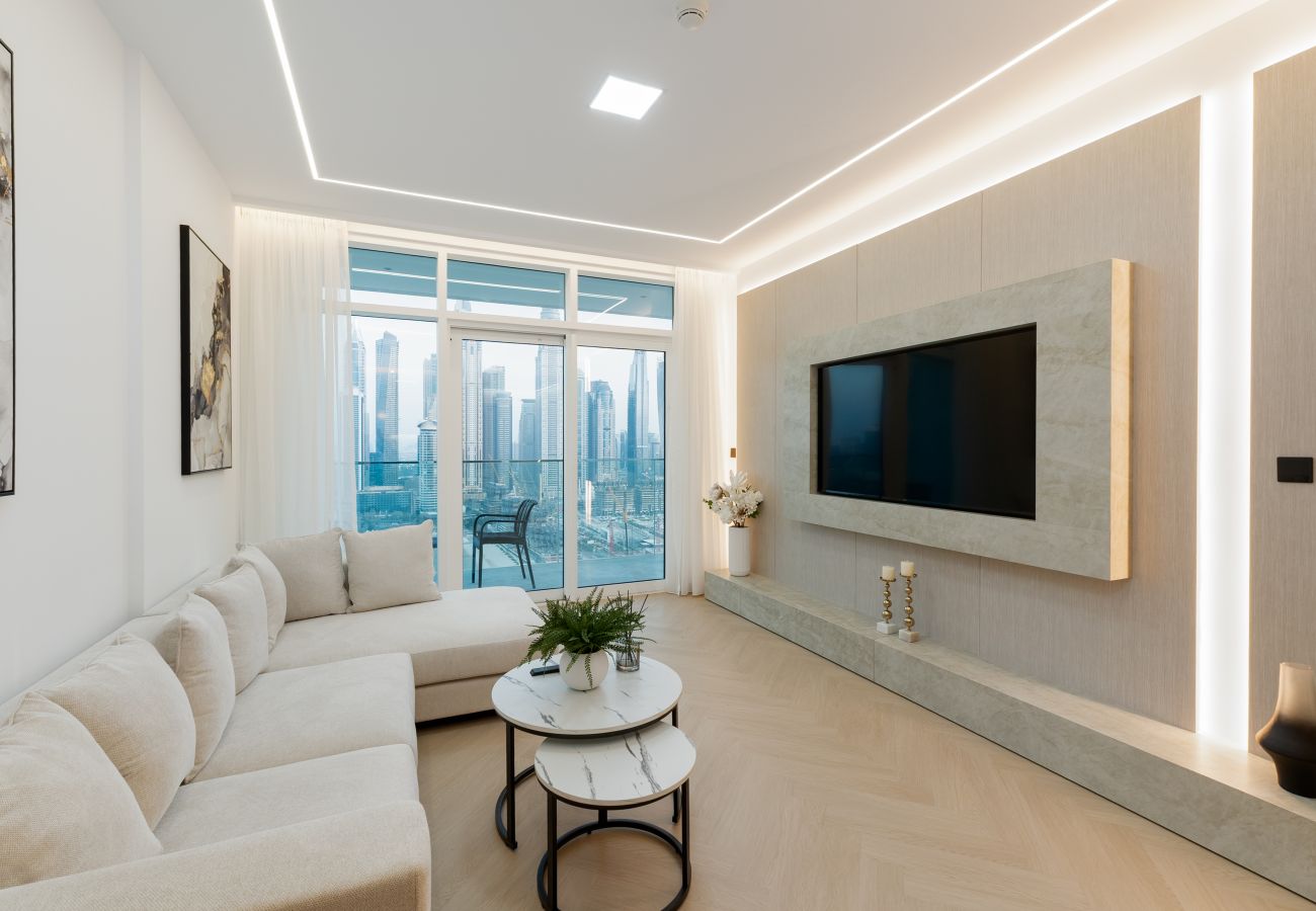 Apartment in Dubai - Lavish 2BR with Spectacular Sea Views