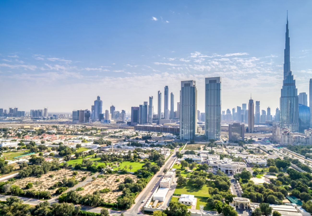 Apartment in Dubai - Prime DIFC Duplex with Iconic Skyline Views