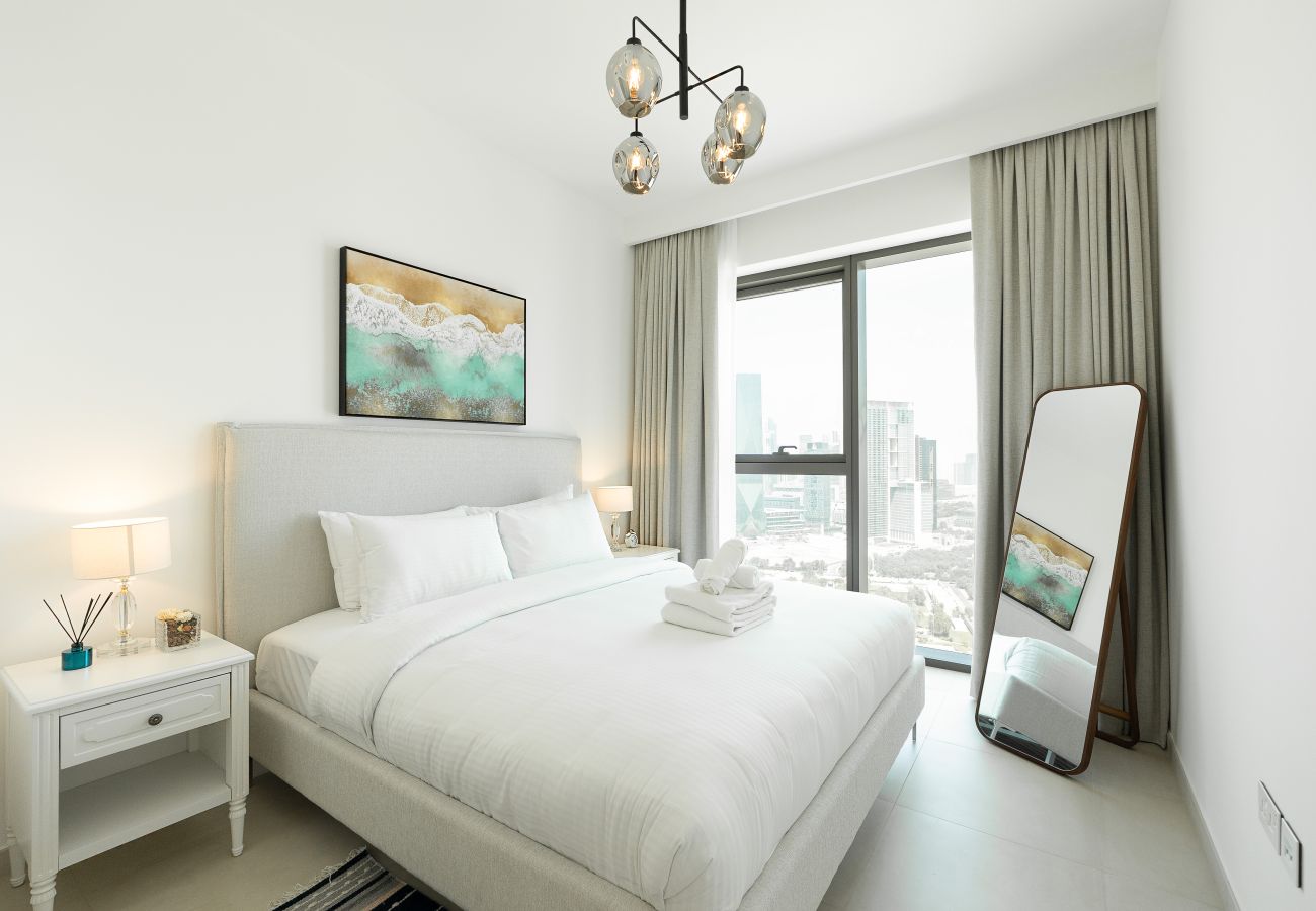 Apartment in Dubai - Elegant 1BR Apt, Steps Away from Dubai Mall