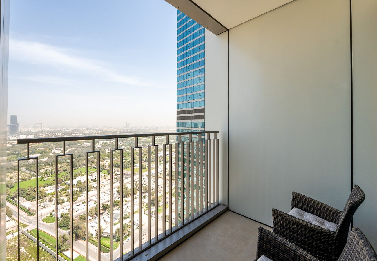 Apartment in Dubai - Elegant 1BR Apt, Steps Away from Dubai Mall