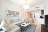 Apartment in Dubai - Elegant 1BR Apt, Steps Away from Dubai Mall