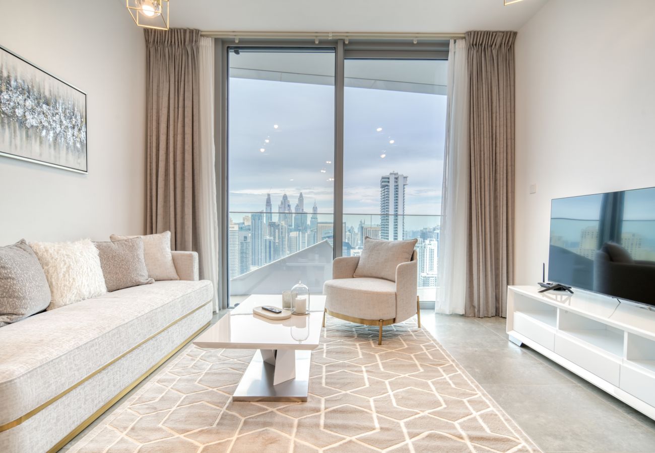 Apartment in Dubai -  Elegant 2BR w/ Breathtaking Marina Balcony