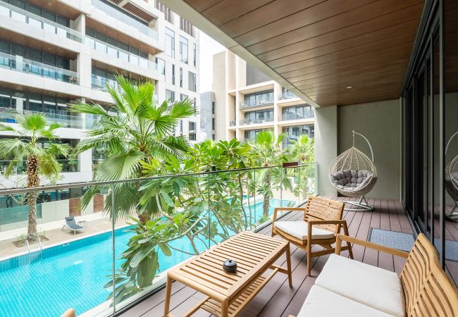 Apartment in Dubai - Trendy City Walk Living w/ Pool View Balcony