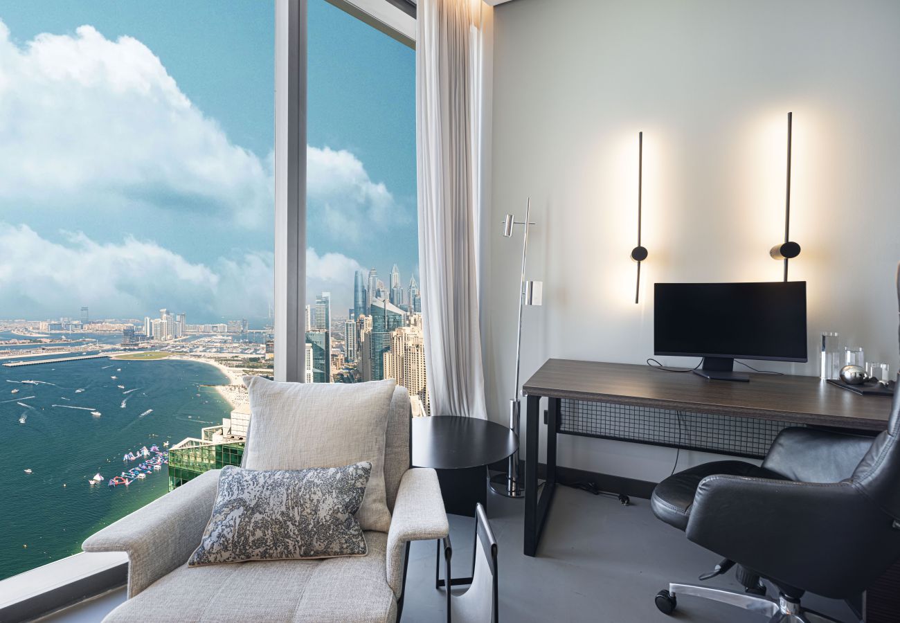 Apartment in Dubai - Modern 4BR+M w/ Beach Access at Address JBR