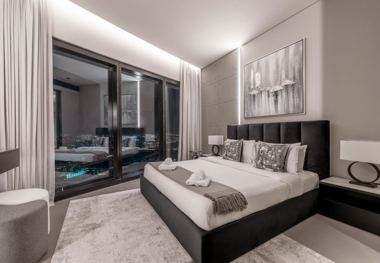 Apartment in Dubai - Modern 4BR+M w/ Beach Access at Address JBR