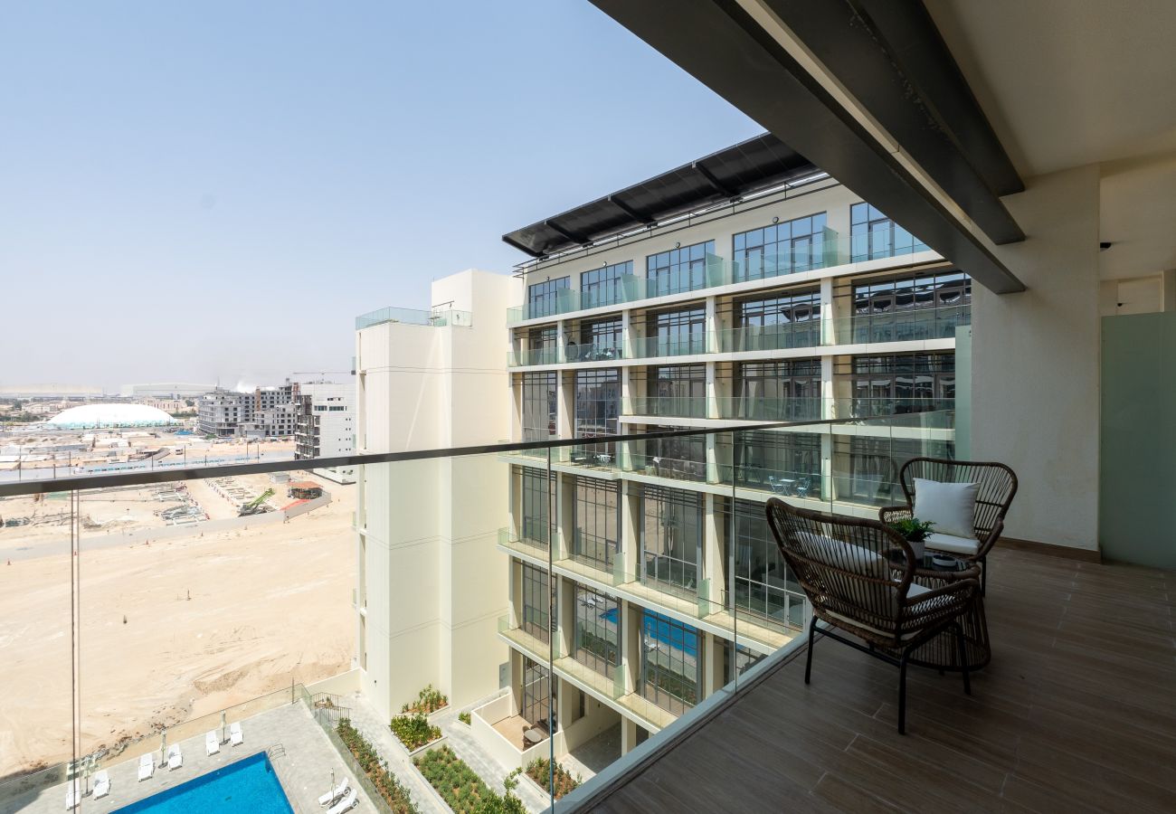 Apartment in Abu Dhabi - Urban 1BR in Masdar City w/ Pool View Balcony