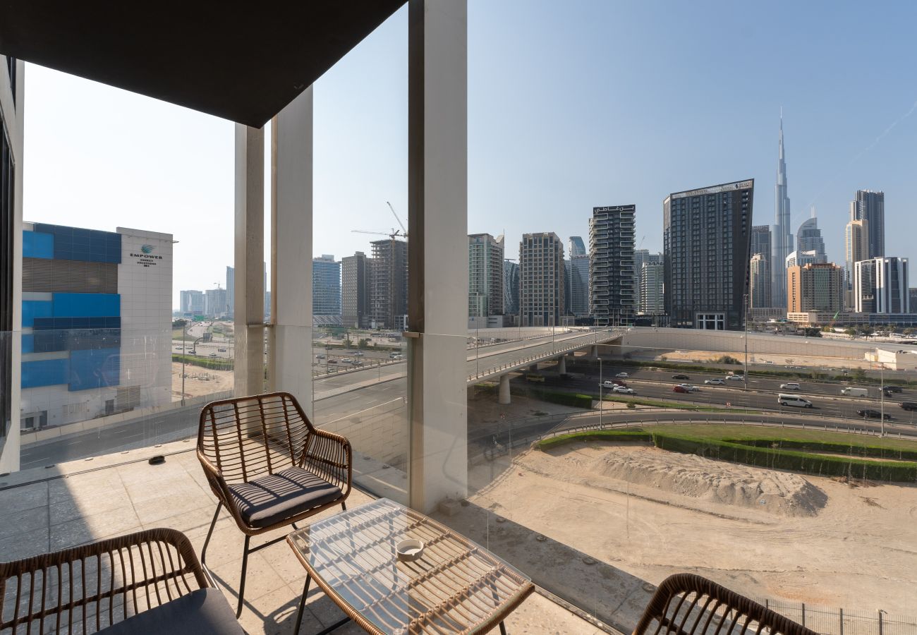 Studio in Dubai -  Chic Studio w/ Burj Khalifa View Balcony