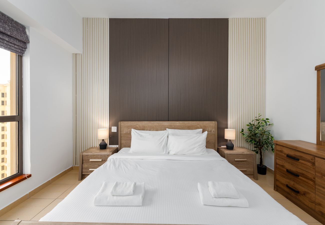 Apartment in Dubai - Cozy 3BR Space at JBR, Beach Nearby