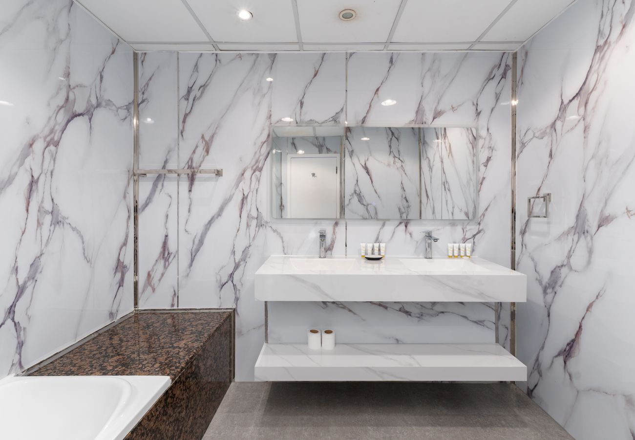 Apartment in Dubai - Cozy 3BR Space at JBR, Beach Nearby