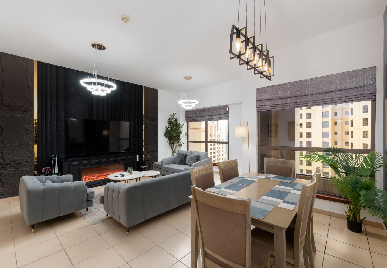 Apartment in Dubai - Cozy 3BR Space at JBR, Beach Nearby