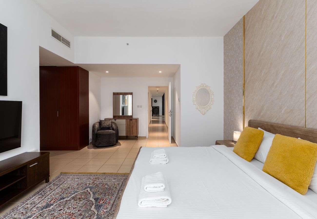 Apartment in Dubai - Cozy 3BR Space at JBR, Beach Nearby