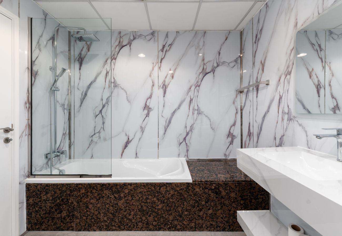 Apartment in Dubai - Cozy 3BR Space at JBR, Beach Nearby