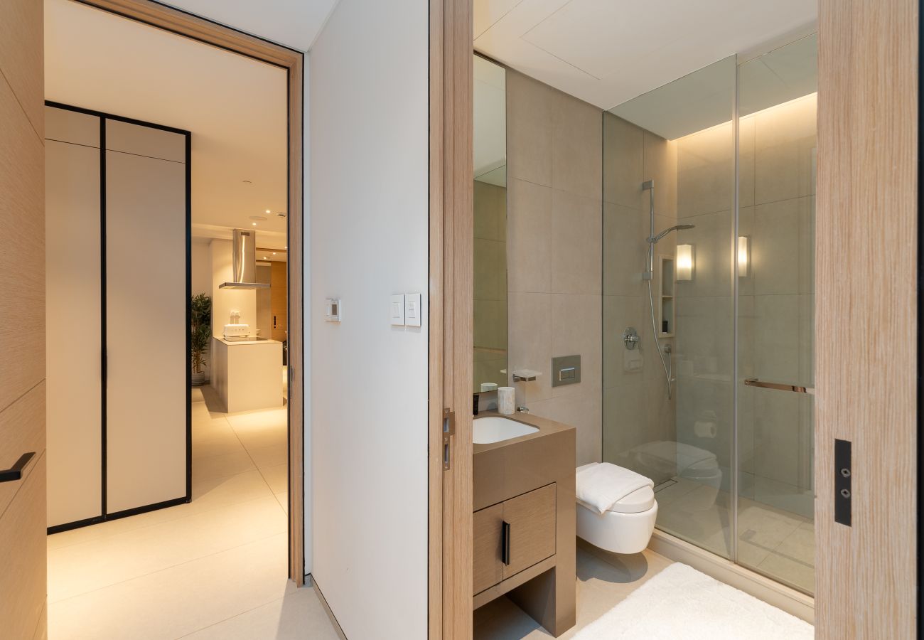 Apartment in Dubai - Elegant Address JBR 3BR w/ Beach Accesss