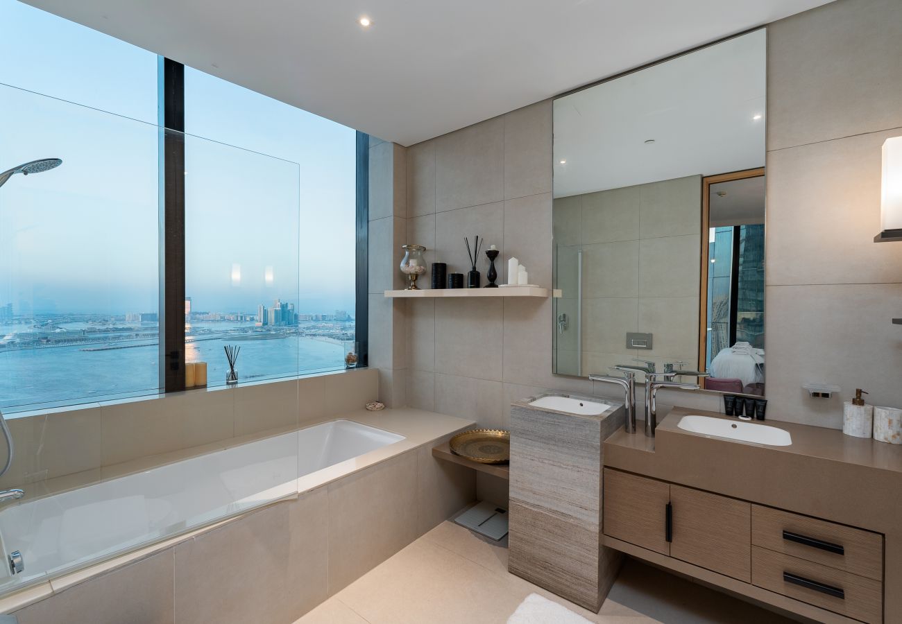 Apartment in Dubai - Elegant Address JBR 3BR w/ Beach Accesss