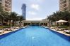 Apartment in Dubai - Modern 3BR+Maid at the Palm w/ Pool and Gym