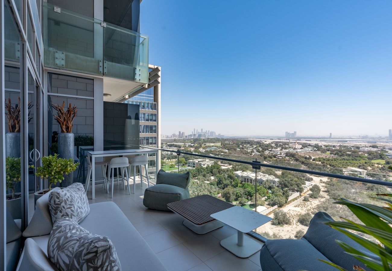 Apartment in Dubai - Cozy DIFC Duplex w/ Burj View, Pool and Gym