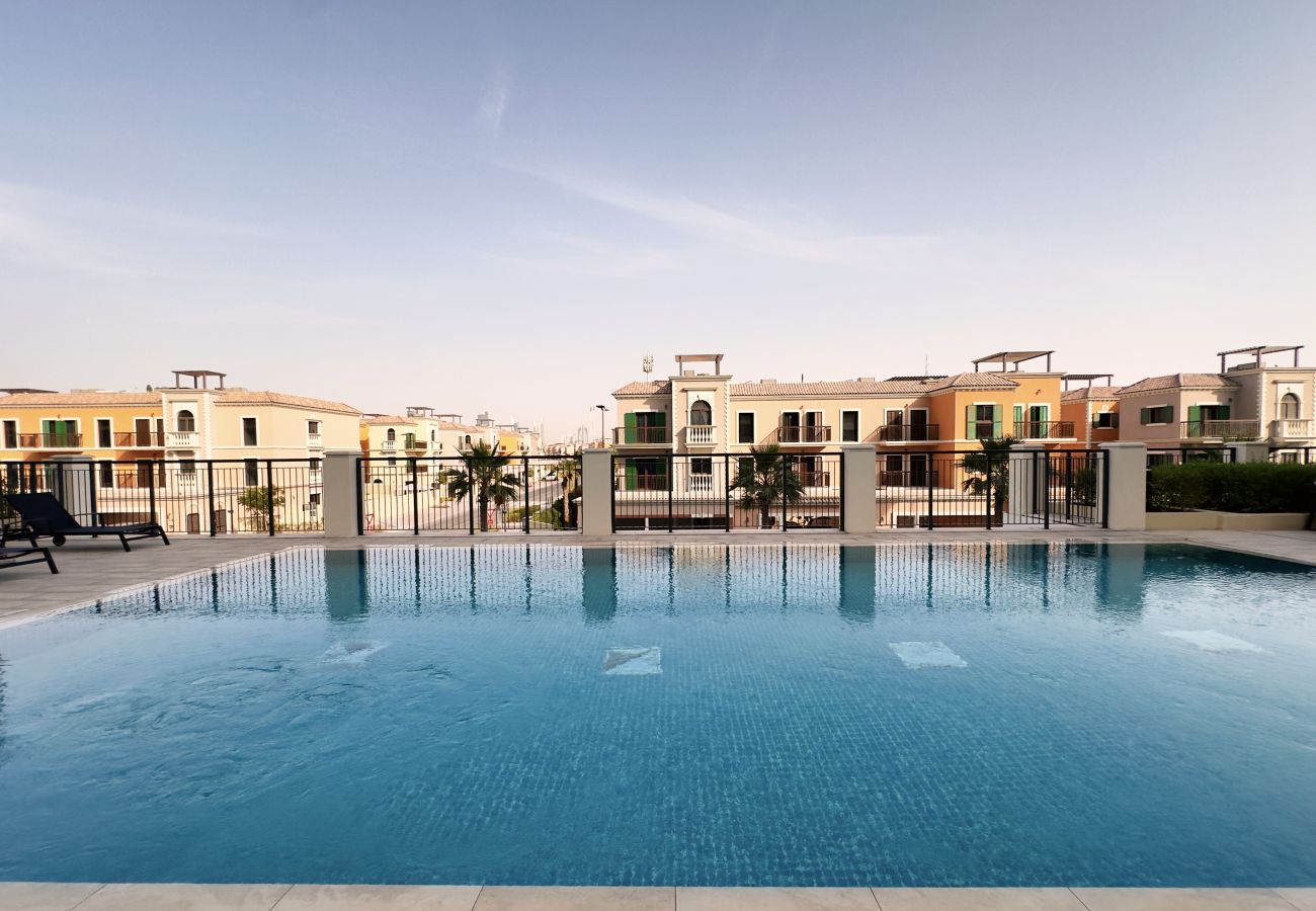 Apartment in Dubai - City & Sea Views | 1BR Port de La Mer Near Beach