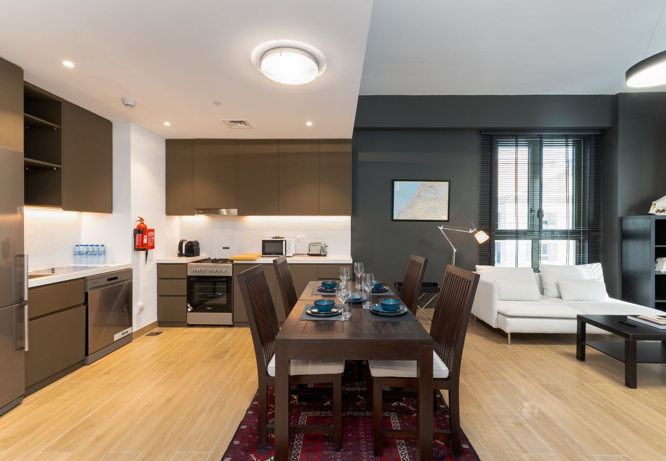 Apartment in Dubai - City & Sea Views | 1BR Port de La Mer Near Beach