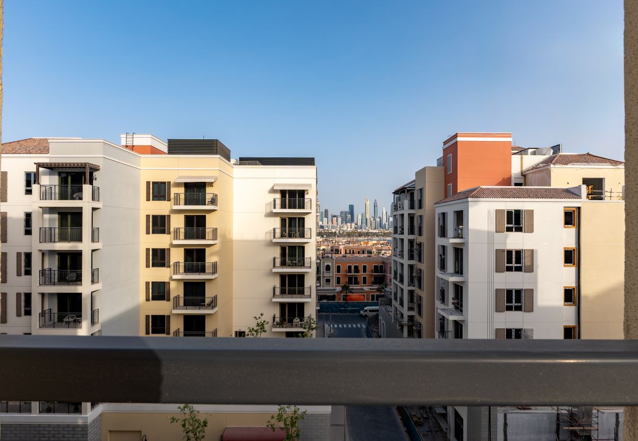 Apartment in Dubai - City & Sea Views | 1BR Port de La Mer Near Beach