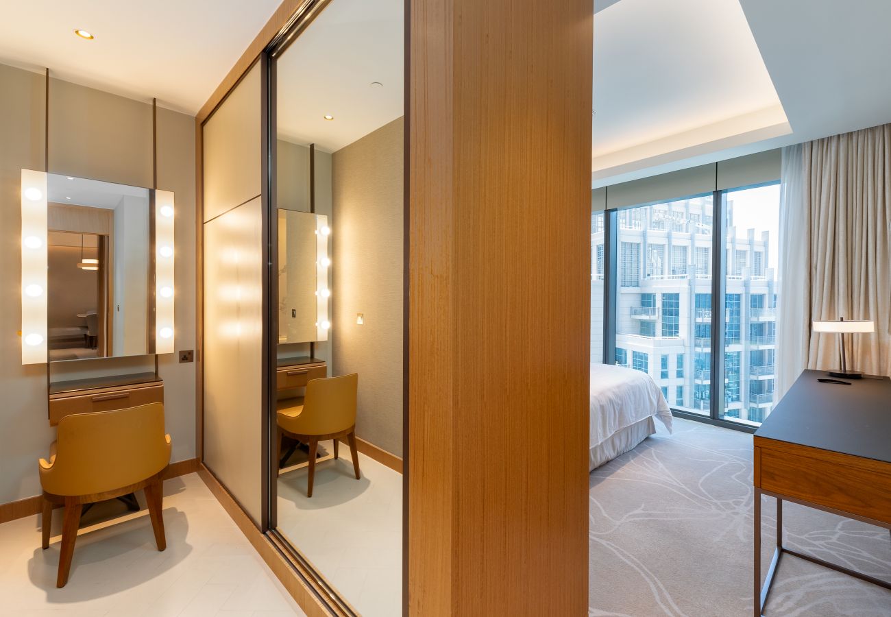 Apartment in Dubai - Address Dubai Opera 2BR | Walk to Mall, Burj Khalifa & Opera	