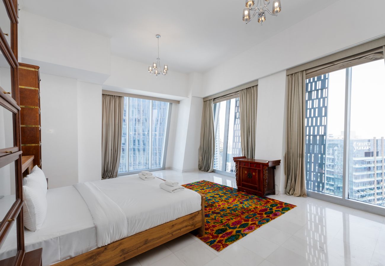 Apartment in Dubai - Elegant 4BR Marina Penthouse | Private Pool