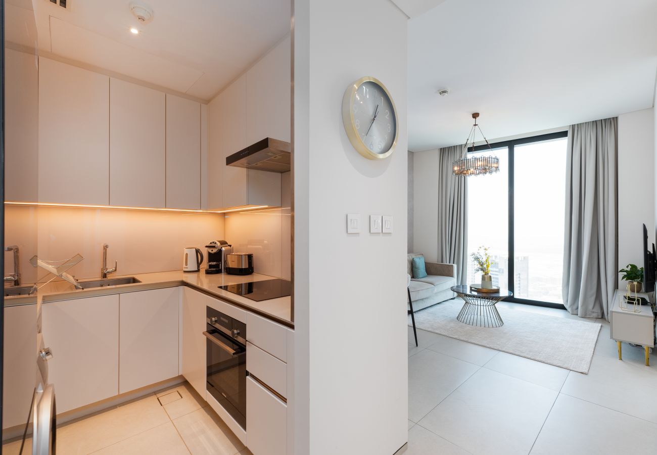 Apartment in Dubai - Cozy Address JBR 1BR w/ Beach Access