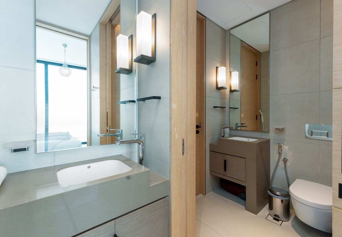 Apartment in Dubai - Cozy Address JBR 1BR w/ Beach Access